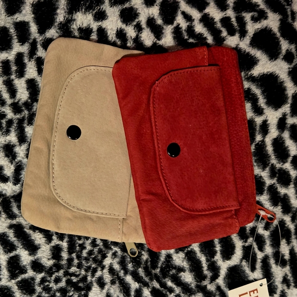 Elegant Red and Beige Clutch Set - Picture 1 of 5